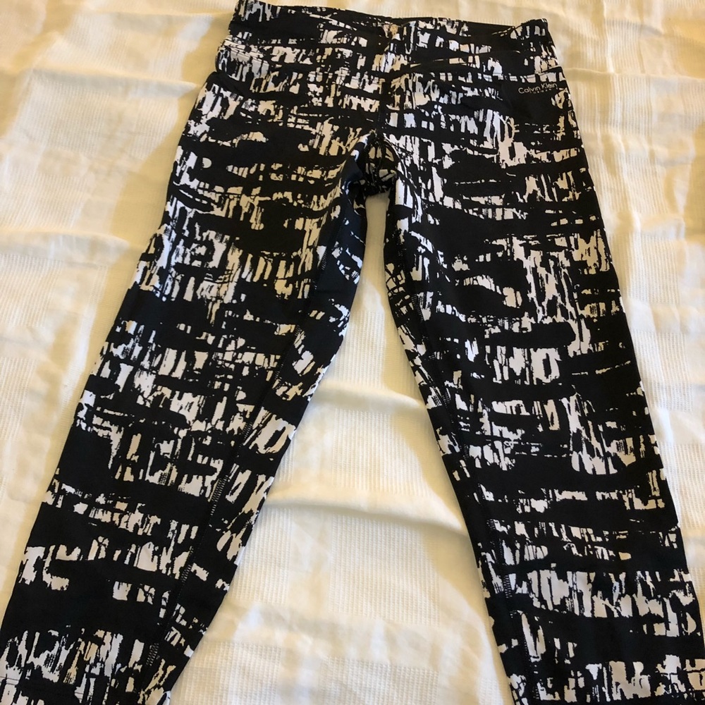 Calvin Klein Performance crop leggings Small